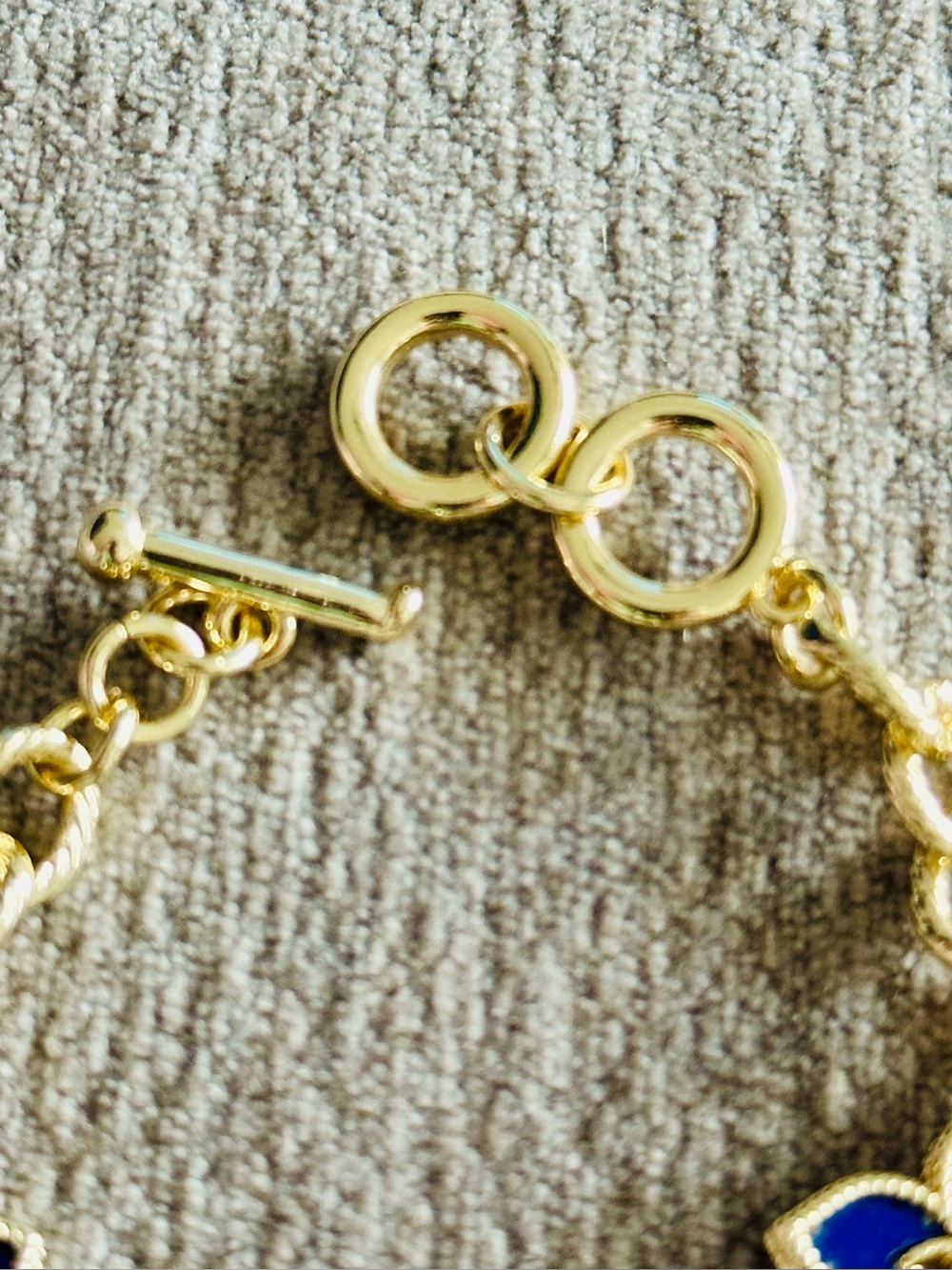 Lapis Lazuli Flower Toggle Bracelet - Picture 3 of 3